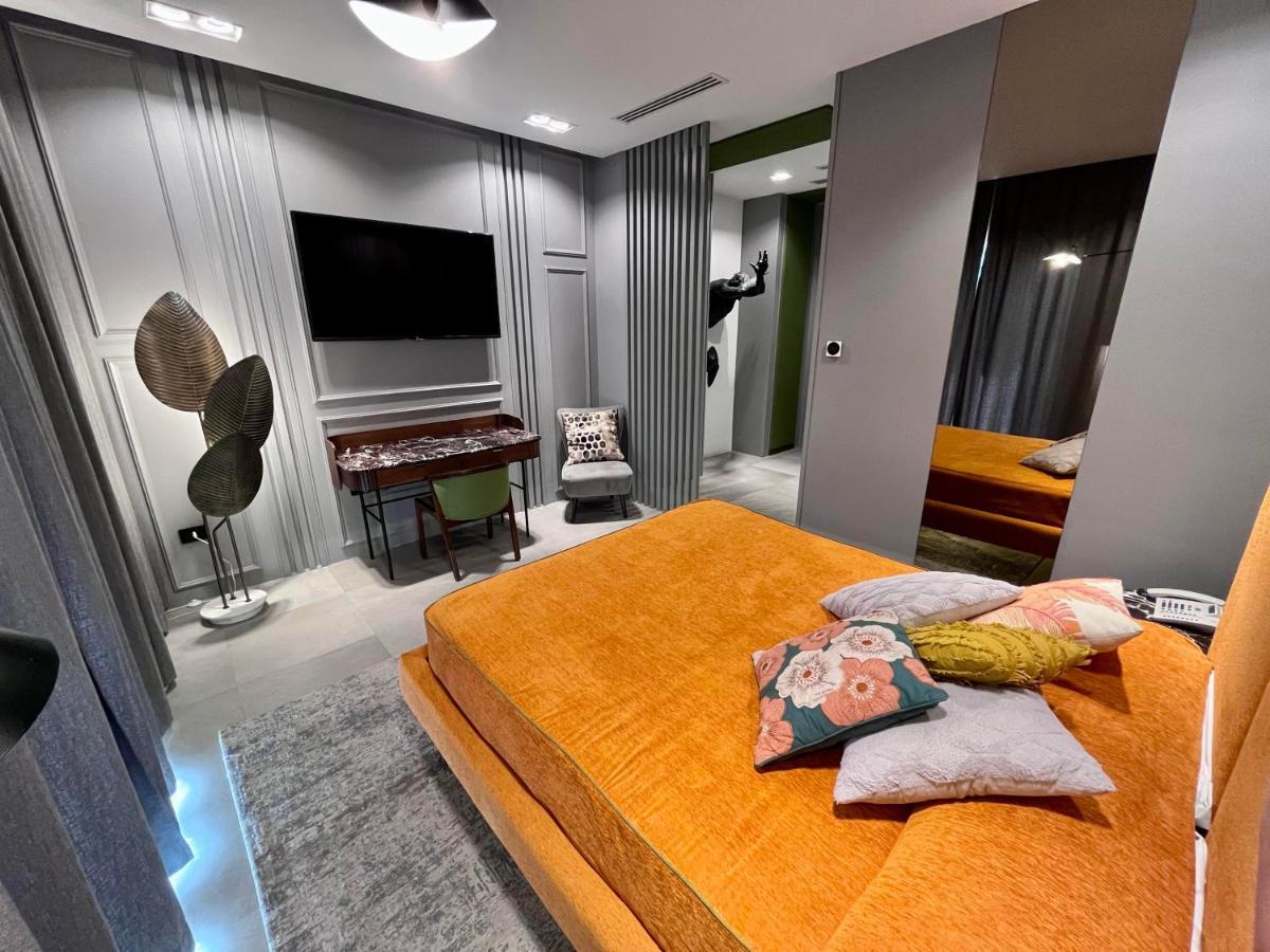 Al Boschetto Hotel Castel Volturno Bagian luar foto