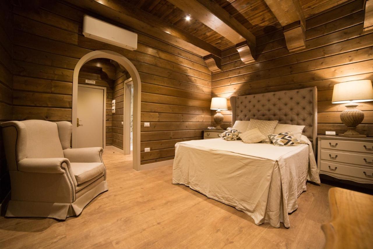 Al Boschetto Hotel Castel Volturno Bagian luar foto