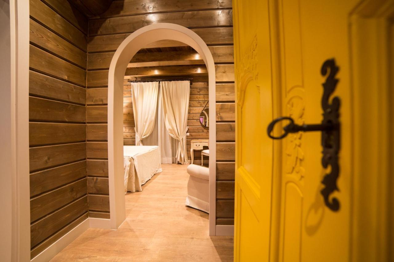 Al Boschetto Hotel Castel Volturno Bagian luar foto